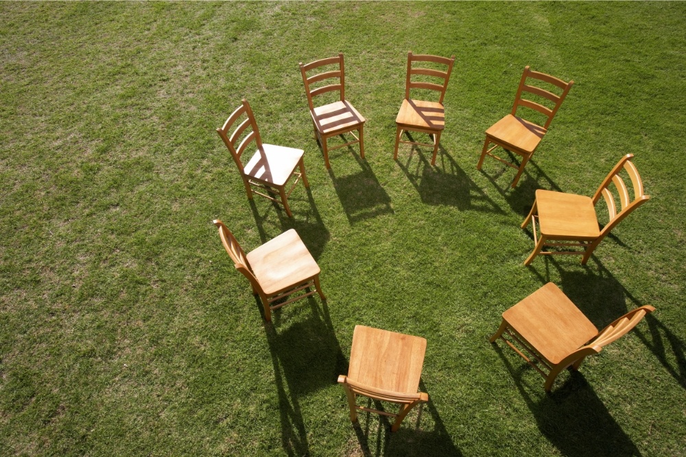 Avenues Recovery lists tips for how to stay sober, like setting up chairs for AA meetings.