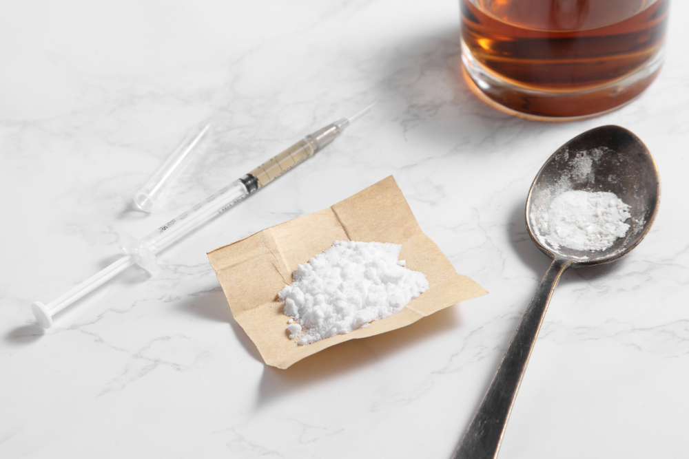 Avenues Recovery describes cocaine side effects from injecting and dissolving cocaine