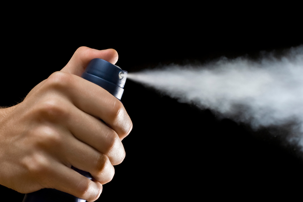 In the dangerous chroming trend, deodorant is sprayed into a bag and then inhaled. Avenues Recovery